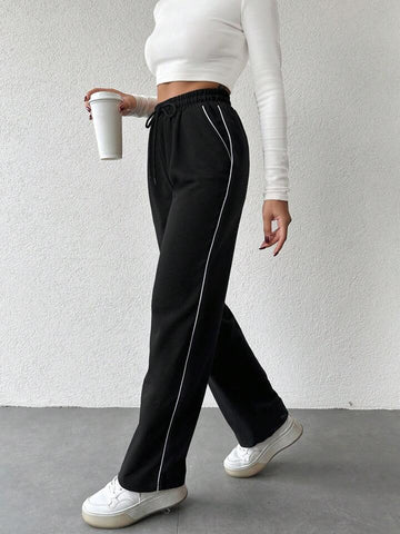 Black Contrast-Piping Wide-Leg Sweatpants