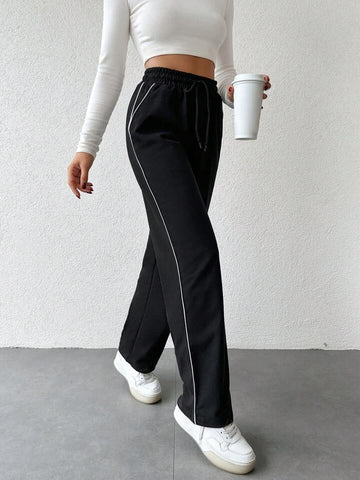 Black Contrast-Piping Wide-Leg Sweatpants