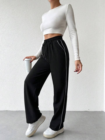 Black Contrast-Piping Wide-Leg Sweatpants