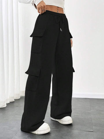 Black Multi-Pocket Wide-Leg Cargo Trousers